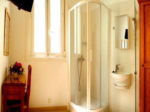 Hostal Los Alpes
