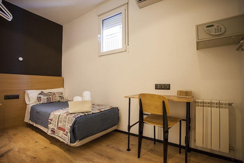 Hostal Cc Malasaña