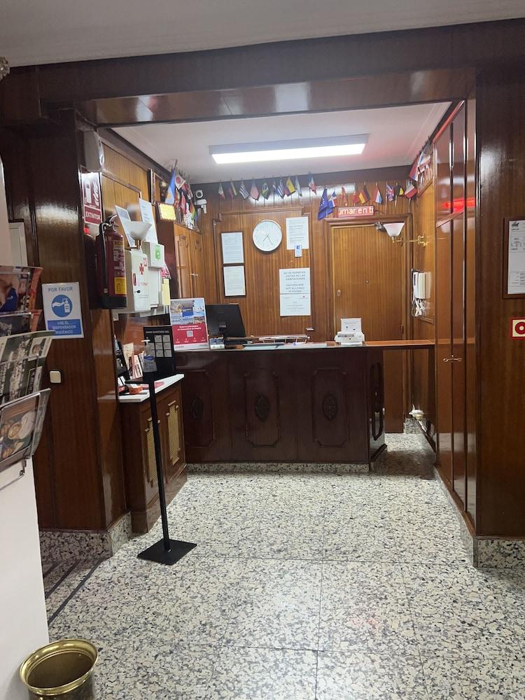 Hostal Sonsoles Madrid-Centro