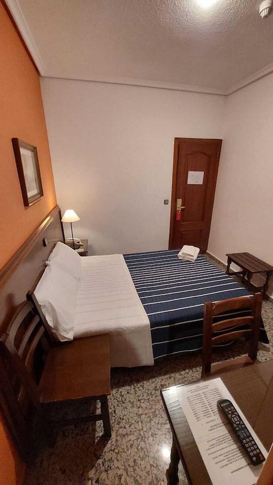 Hostal Sonsoles Madrid-Centro