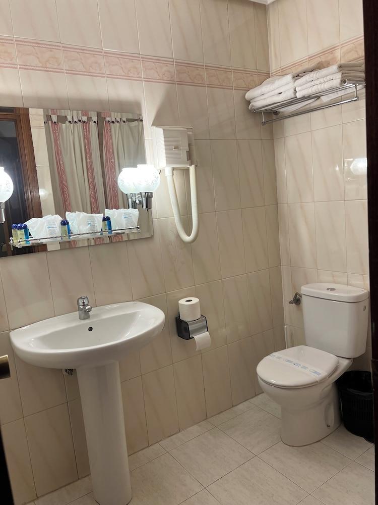 Hostal Sonsoles Madrid-Centro