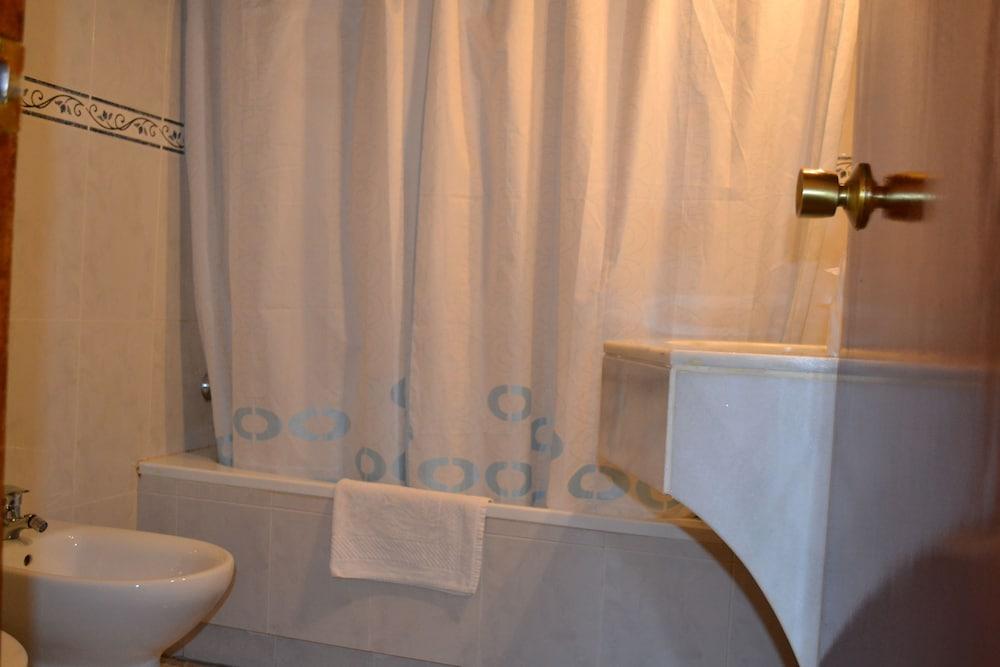 Hostal Sonsoles Madrid-Centro