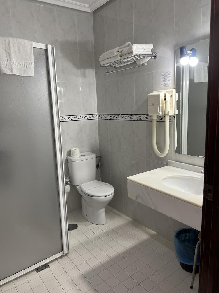 Hostal Sonsoles Madrid-Centro