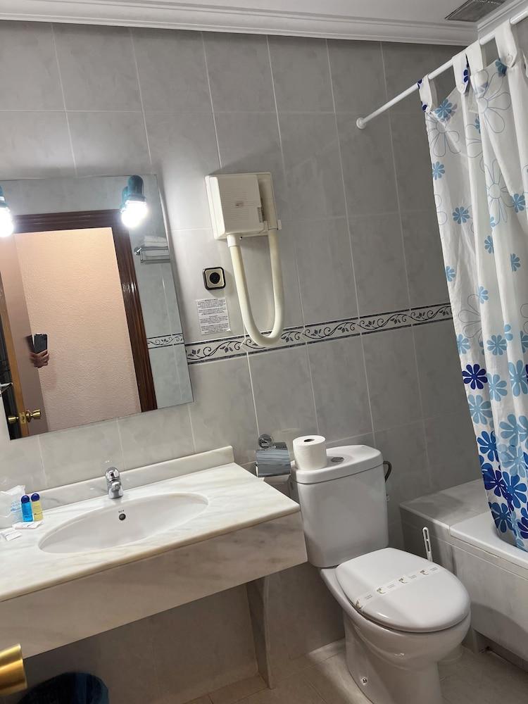 Hostal Sonsoles Madrid-Centro