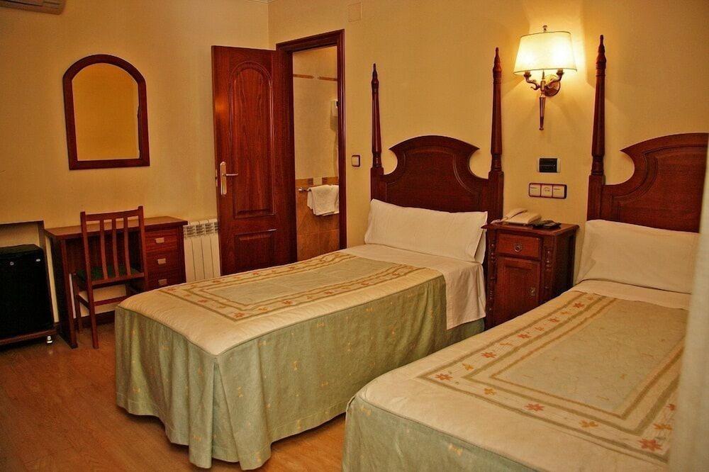 Hostal Victoria Ii