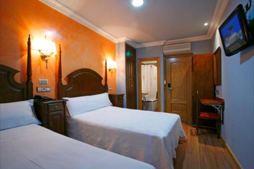 Hostal Victoria Ii