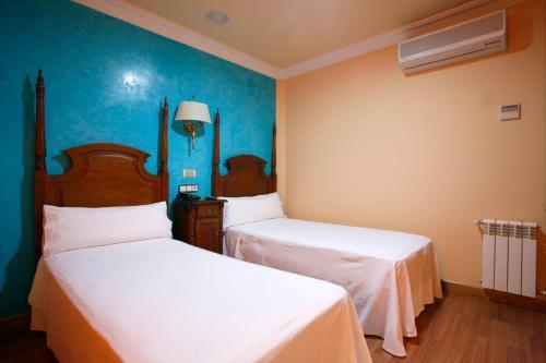 Hostal Victoria Ii