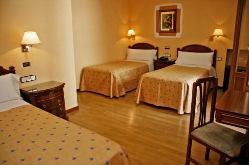 Hostal Victoria Iii