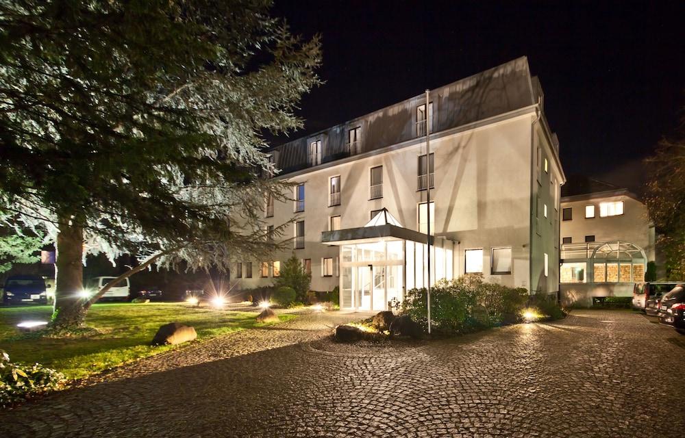 Novum Hotel Silence Garden Köln Brück