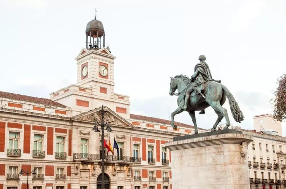 Hostal Atocha Almudena Martin