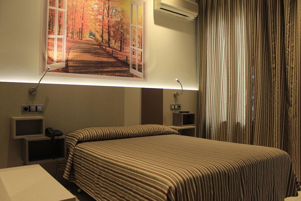 Hostal Atocha Almudena Martin