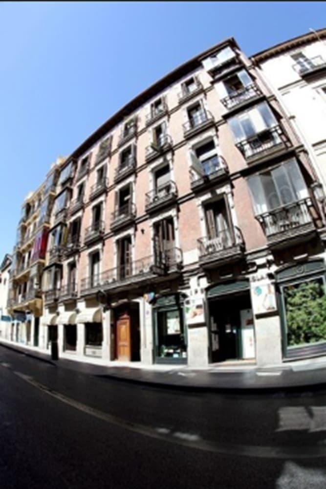 Hostal Atocha Almudena Martin