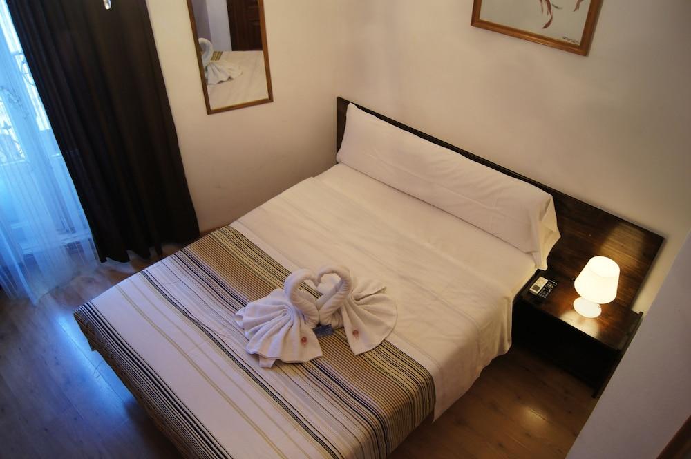 Hostel A Nuestra Señora De La Paloma