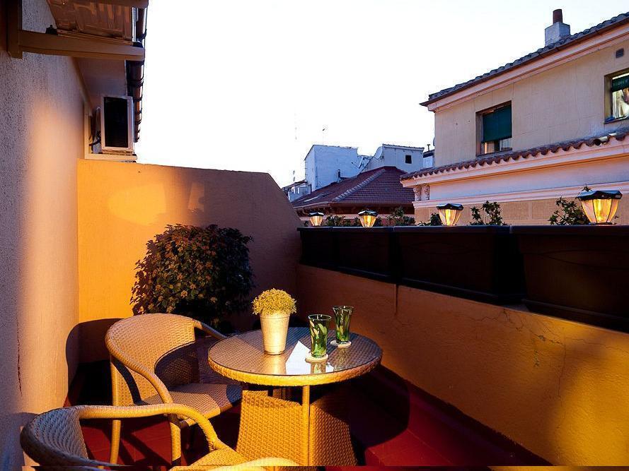 Thc Tirso Molina Hostel