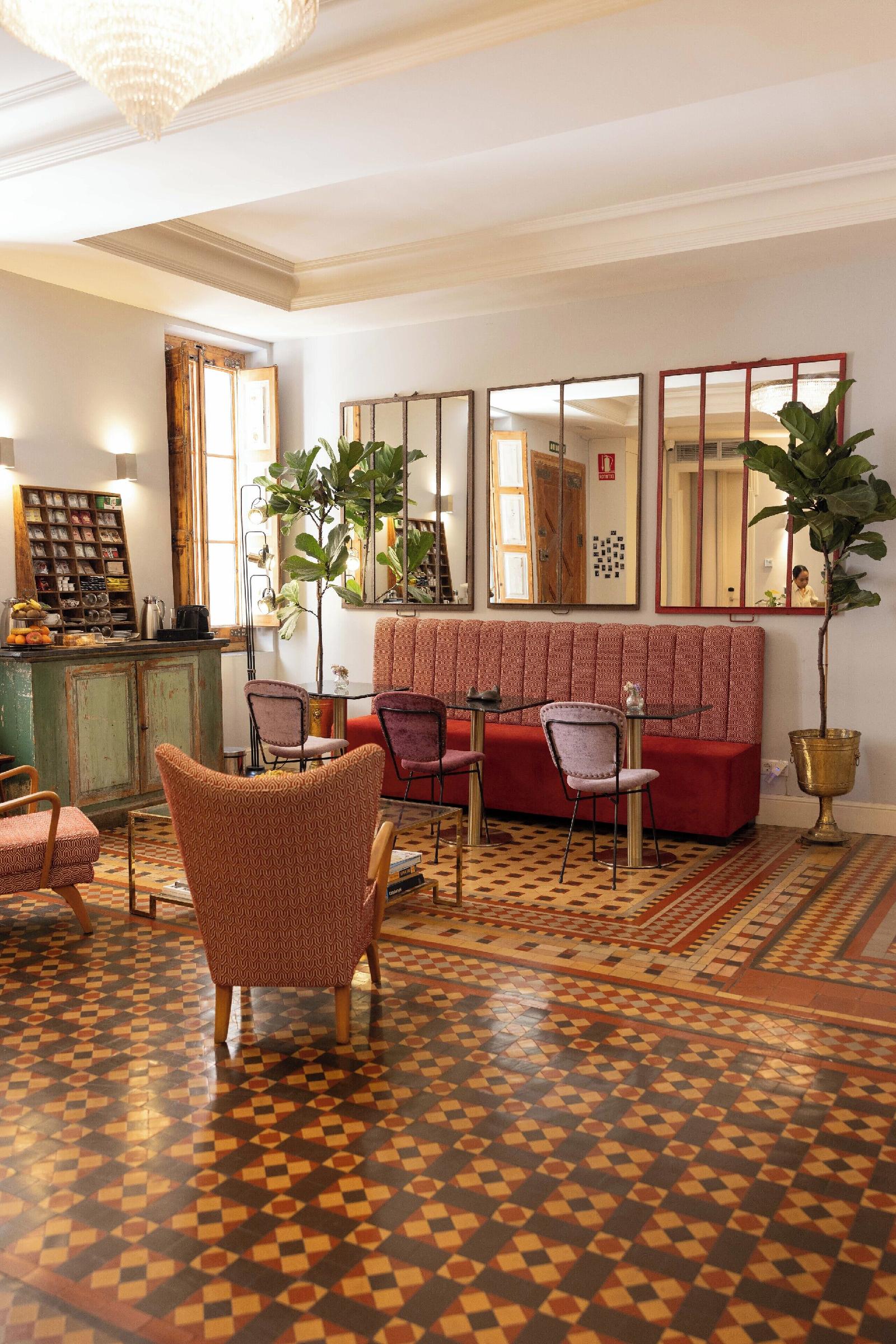 We Boutique Hotel
