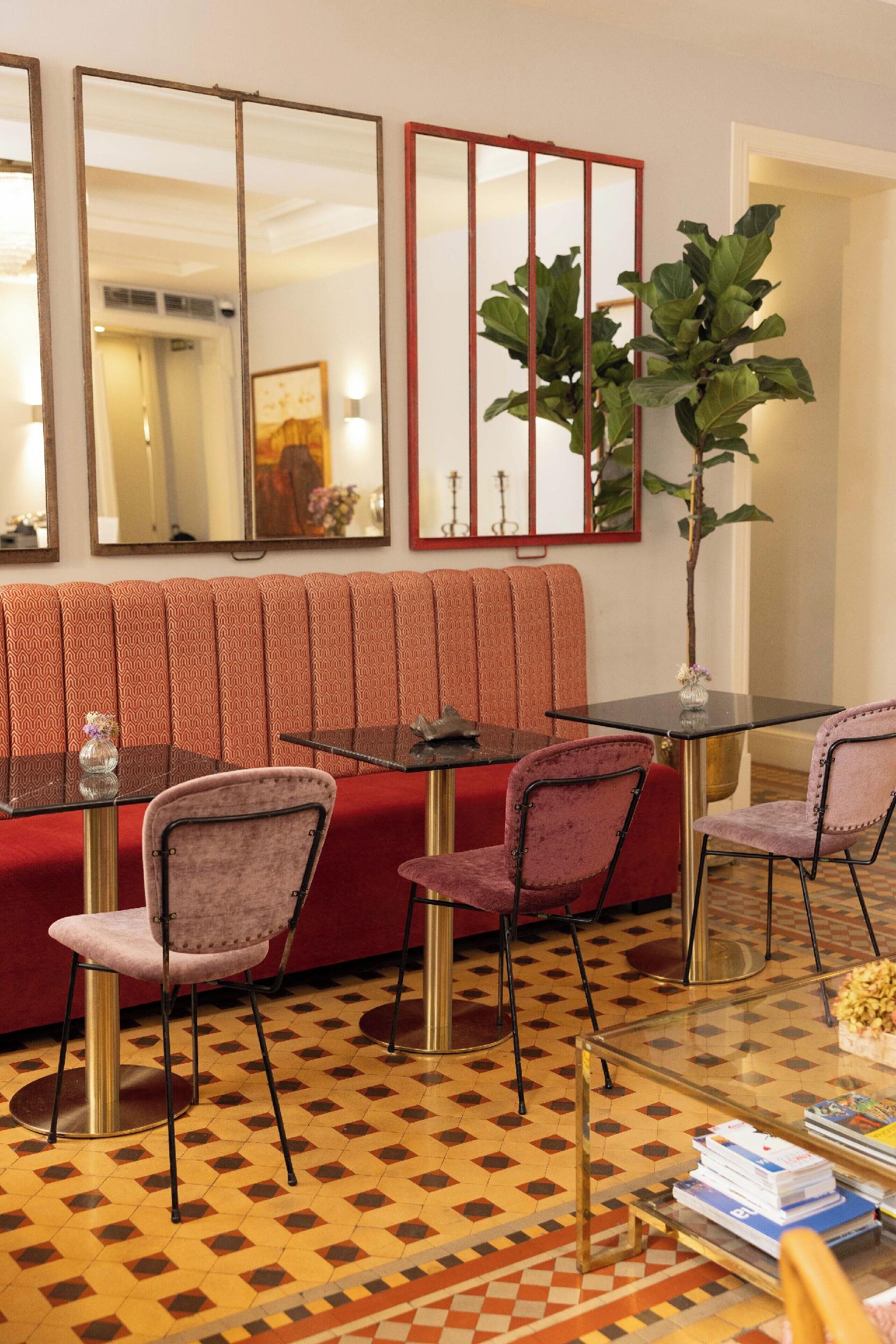 We Boutique Hotel