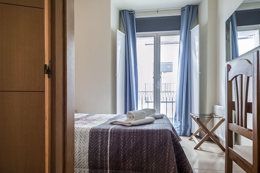 Hostel Inter Puerta Del Sol - Auto Check-in