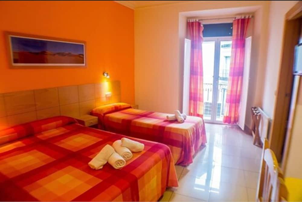 Hostel Inter Puerta Del Sol - Auto Check-in