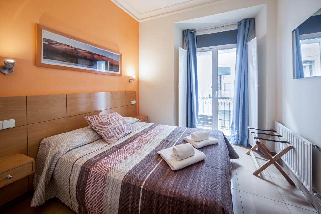 Hostel Inter Puerta Del Sol - Auto Check-in