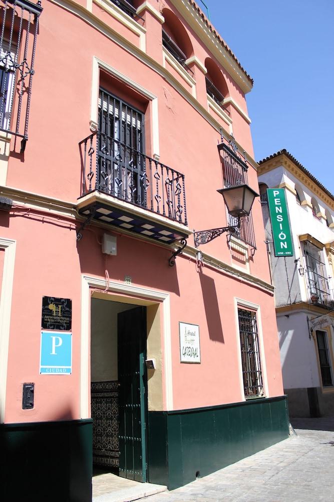 Pensión Catedral