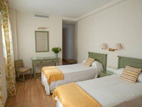 Hotel Alcántara