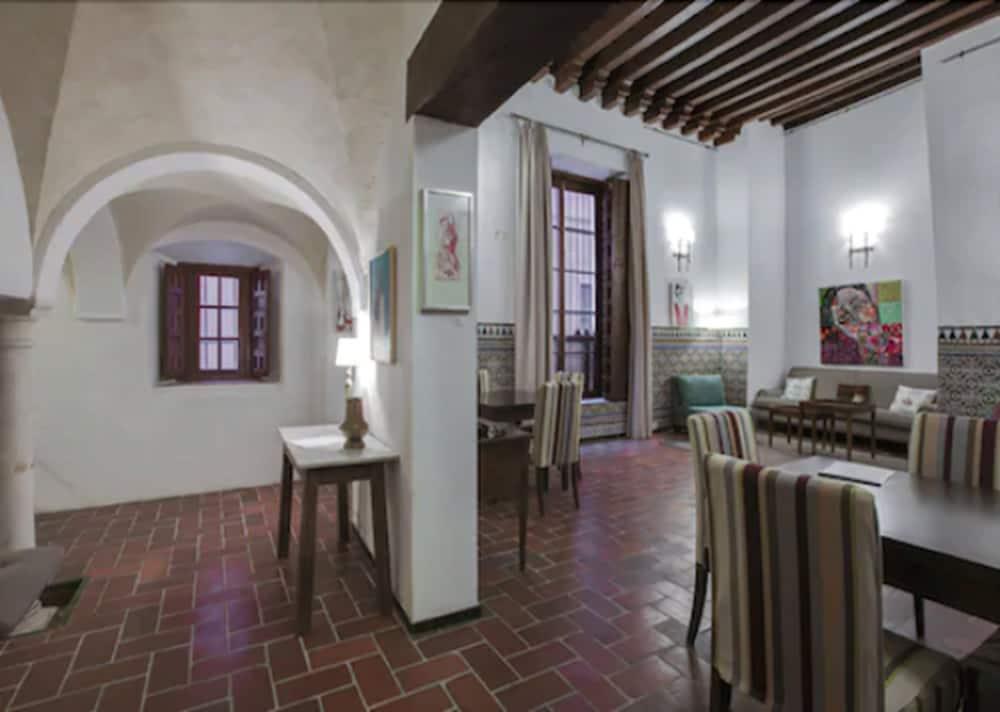 Hotel Alcántara