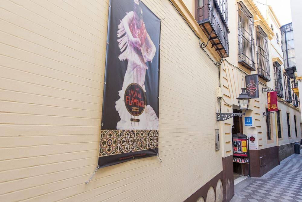 Hotel Alcántara