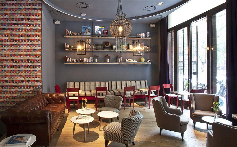 Chic & Basic Born Boutique Hotel
