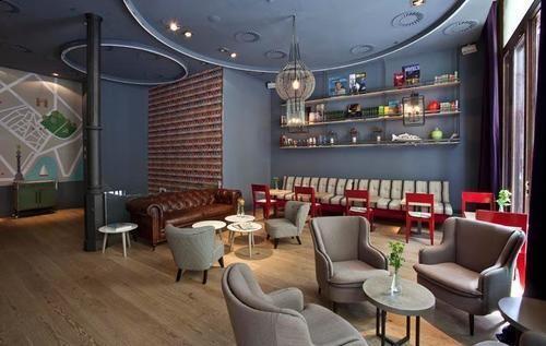 Chic & Basic Born Boutique Hotel
