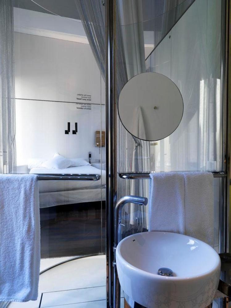 Chic & Basic Born Boutique Hotel