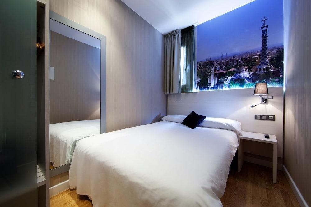 Hostal Bcn Ramblas