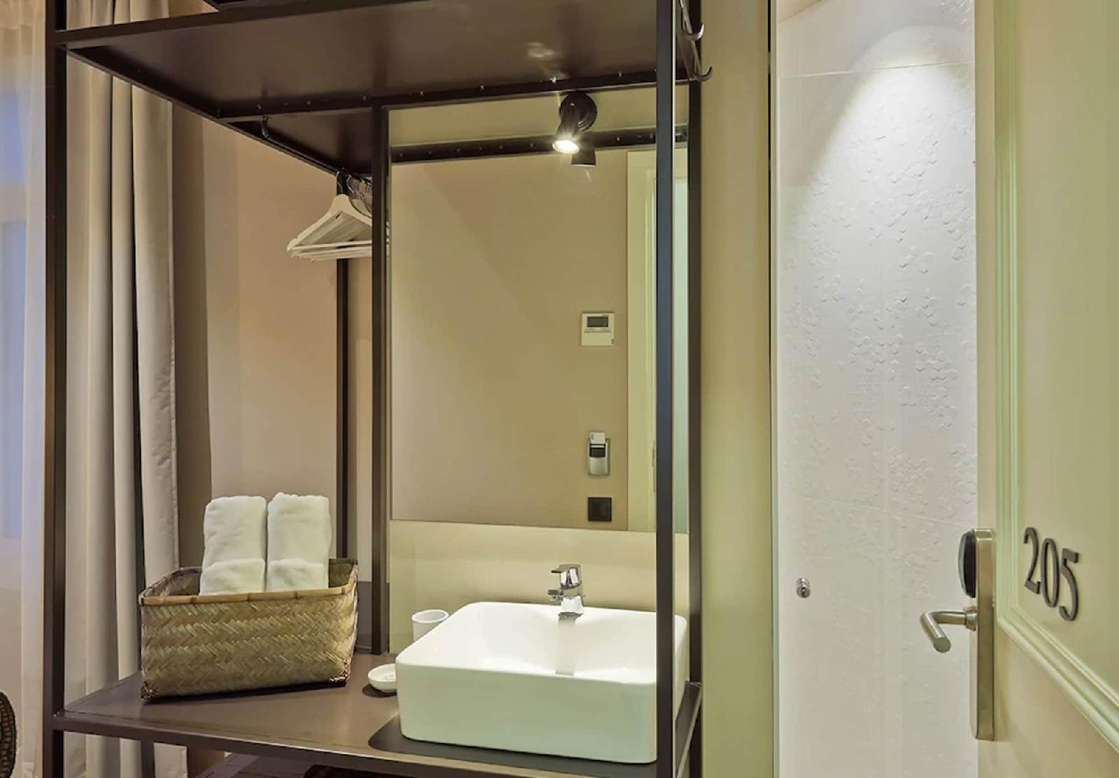 Hostal Central Barcelona
