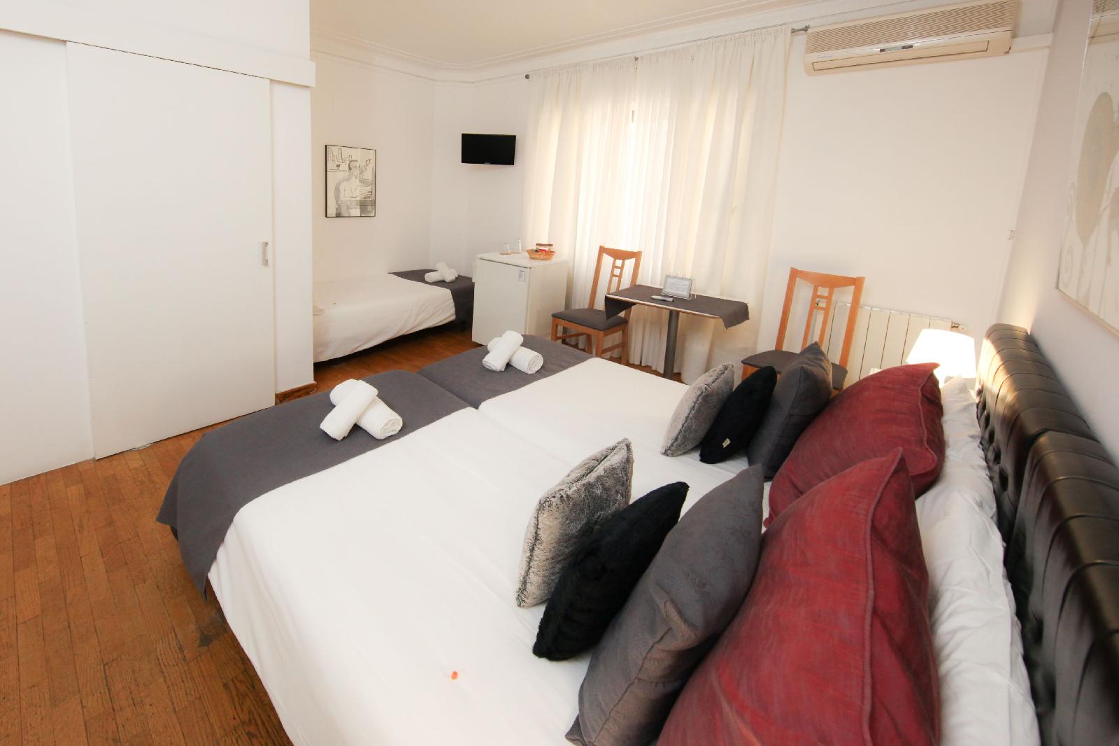 Petit Hotel