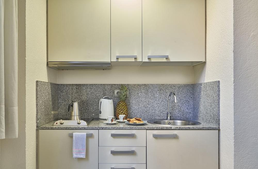 Barcelona Sants Station Apartments