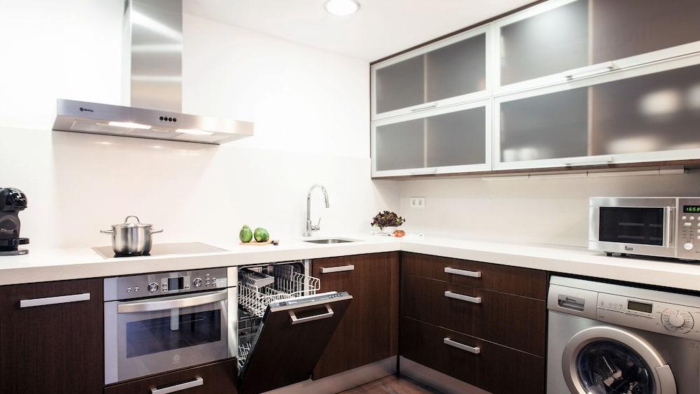 Bas Apartments Gracia