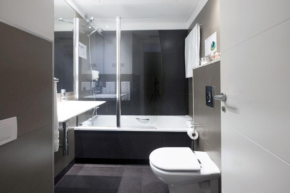 Bas Apartments Gracia