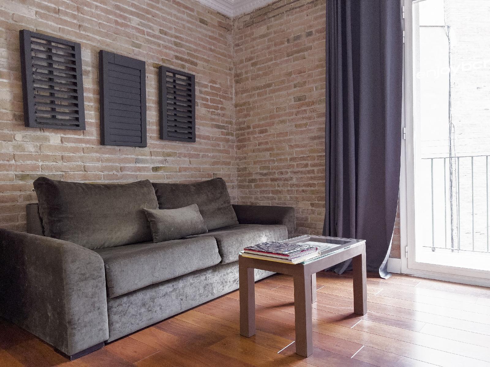 Enjoybcn Gaudi Apartments