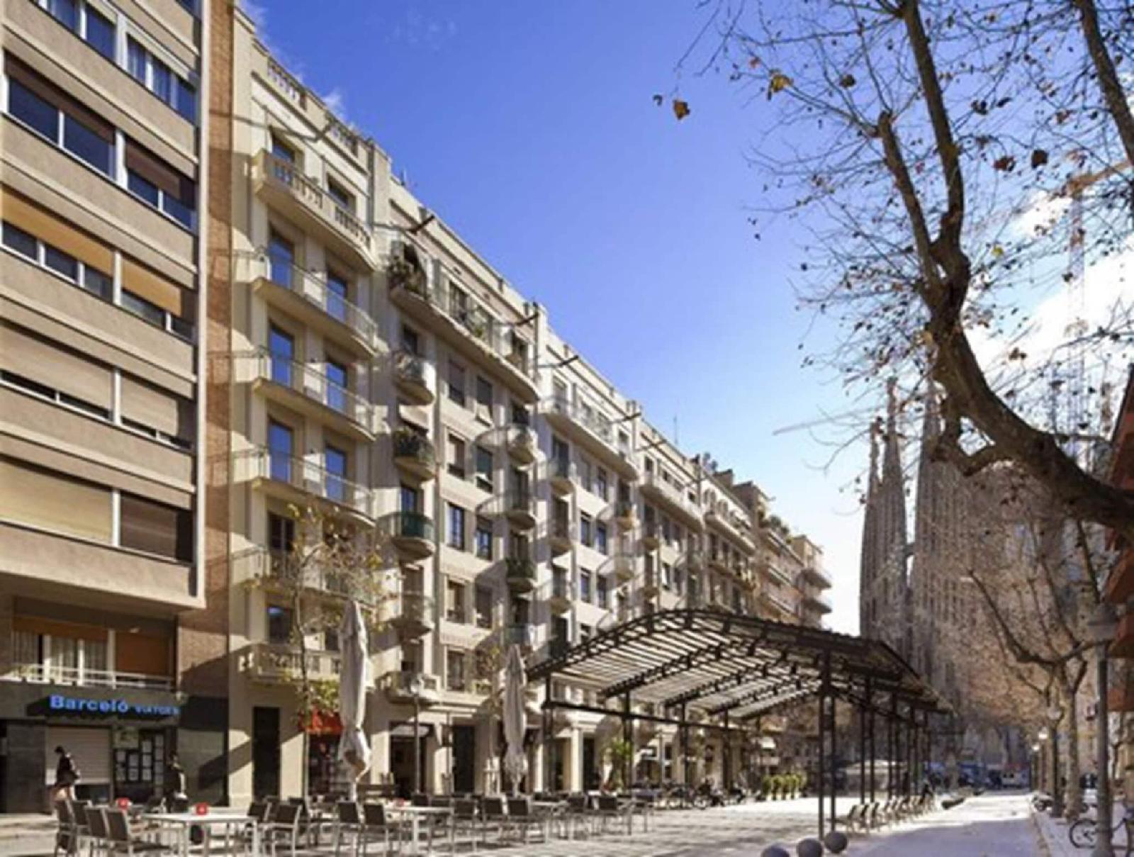 Enjoybcn Gaudi Apartments