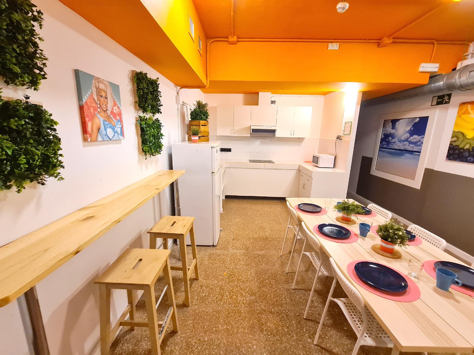 Gracia City Hostel