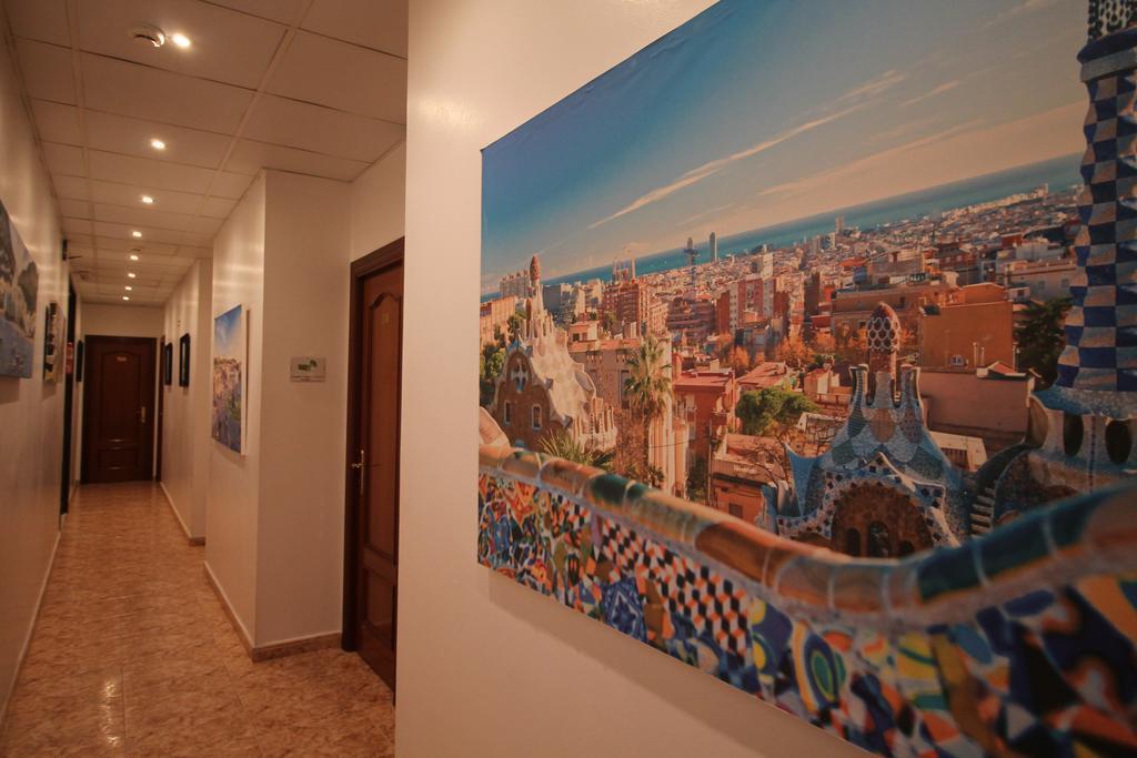 Hostal Orleans Barcelona