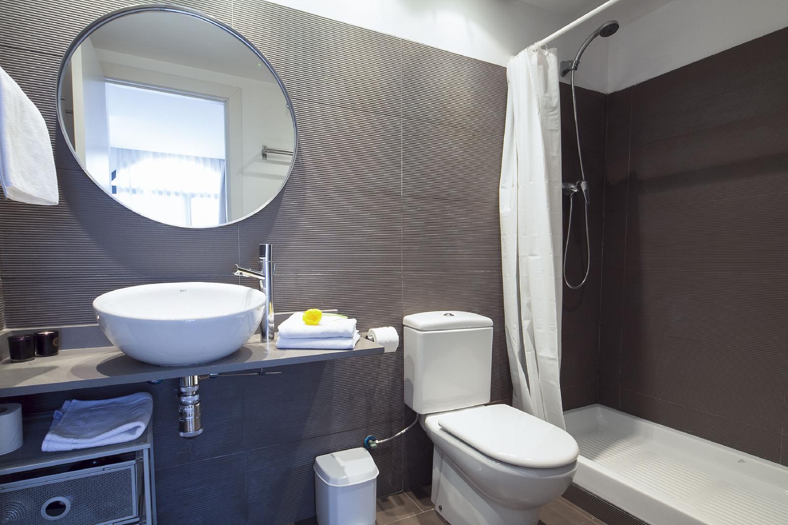 Inside Barcelona Apartments Sants