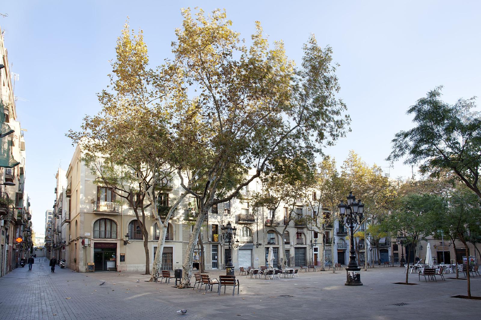 Inside Barcelona Apartments Sants