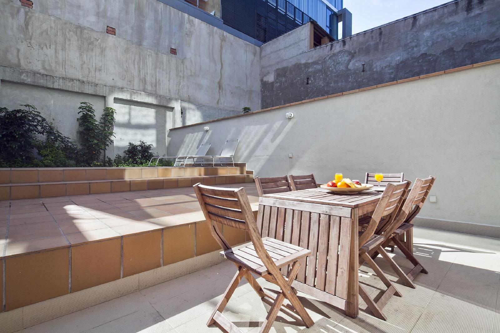 Inside Barcelona Apartments Sants