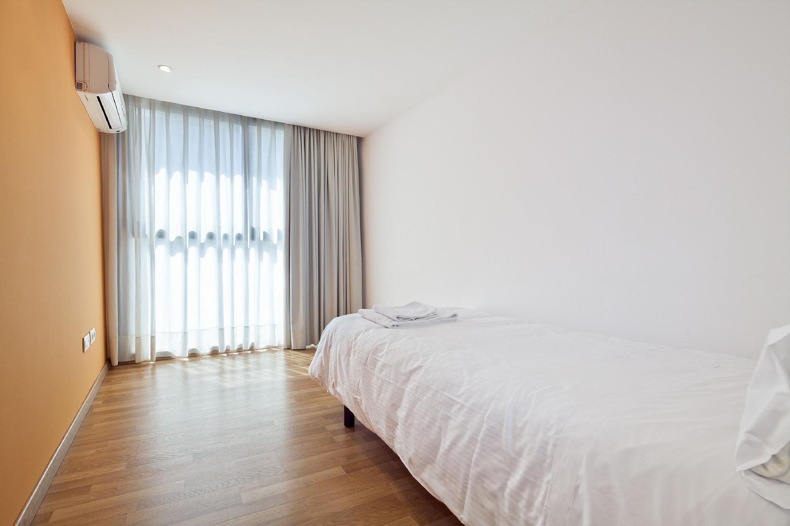 Inside Barcelona Apartments Sants