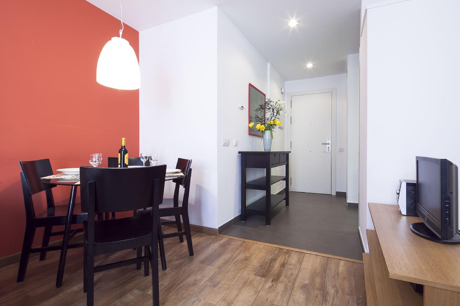 Inside Barcelona Apartments Sants