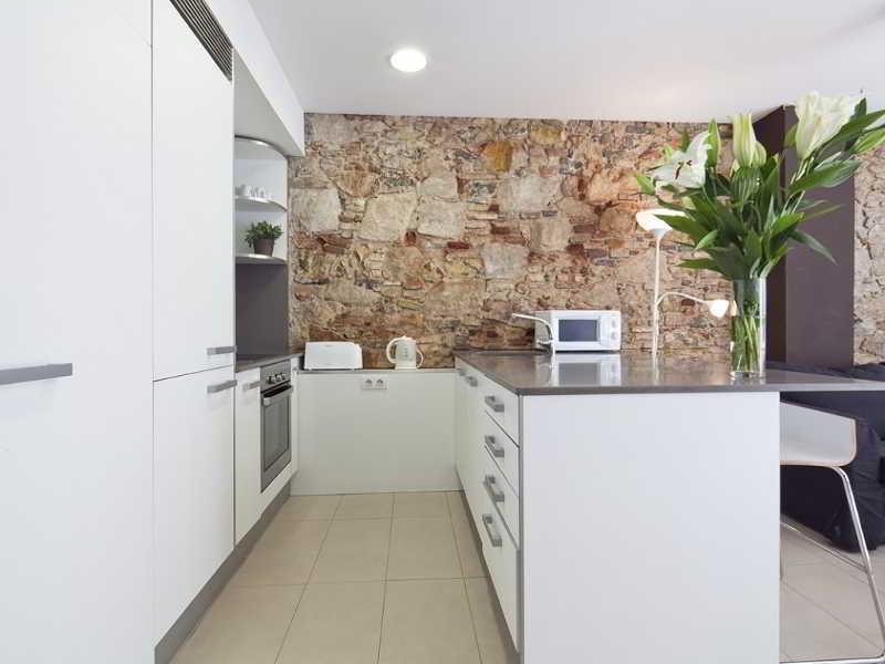 Inside Barcelona Apartments Sants