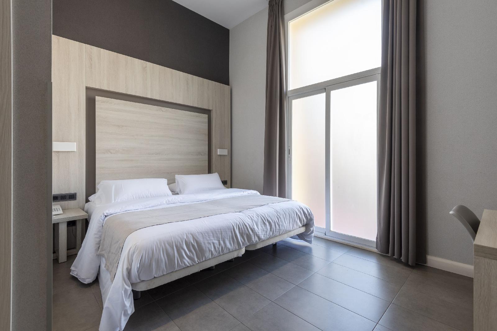 Plaza Goya Rooms