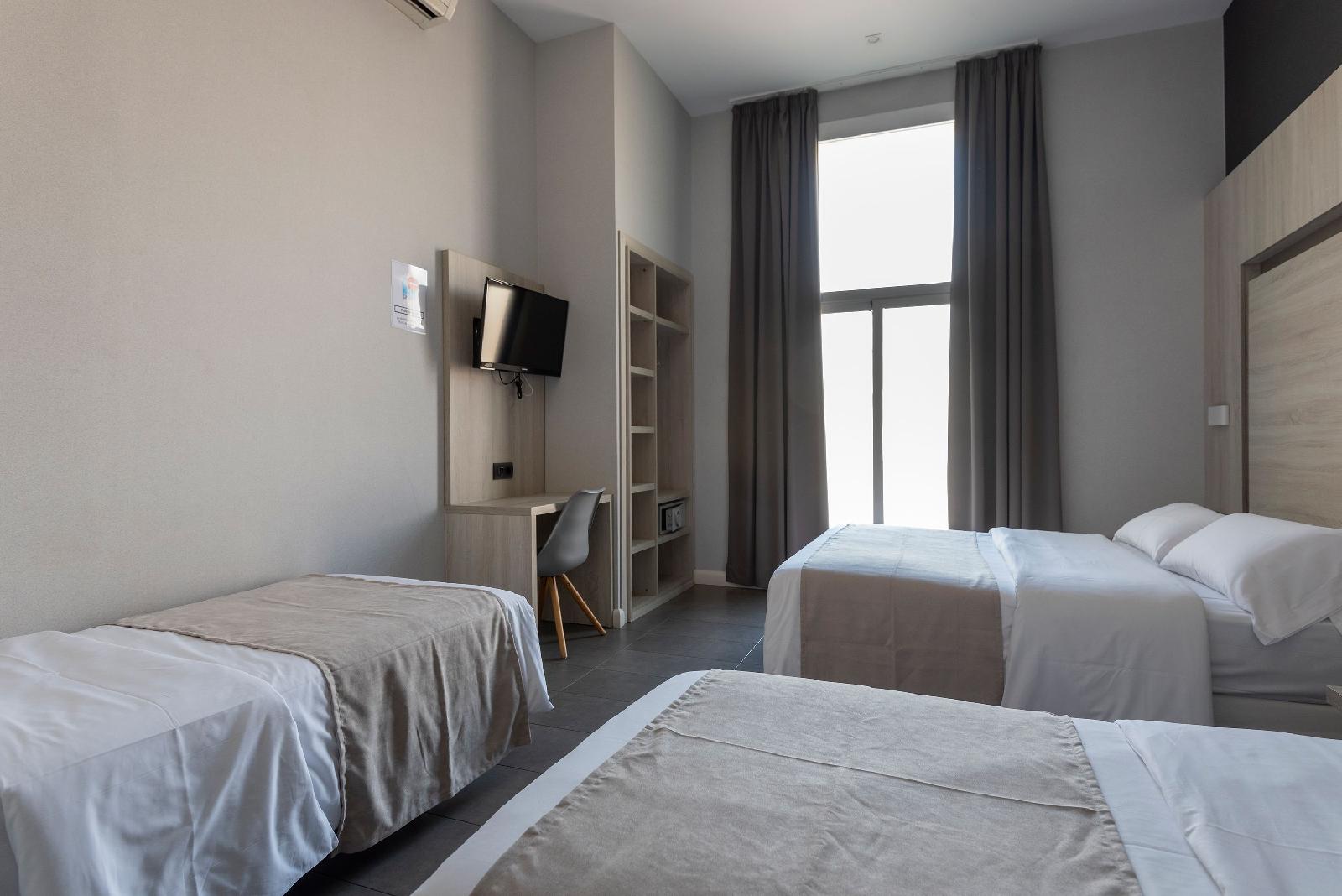 Plaza Goya Rooms