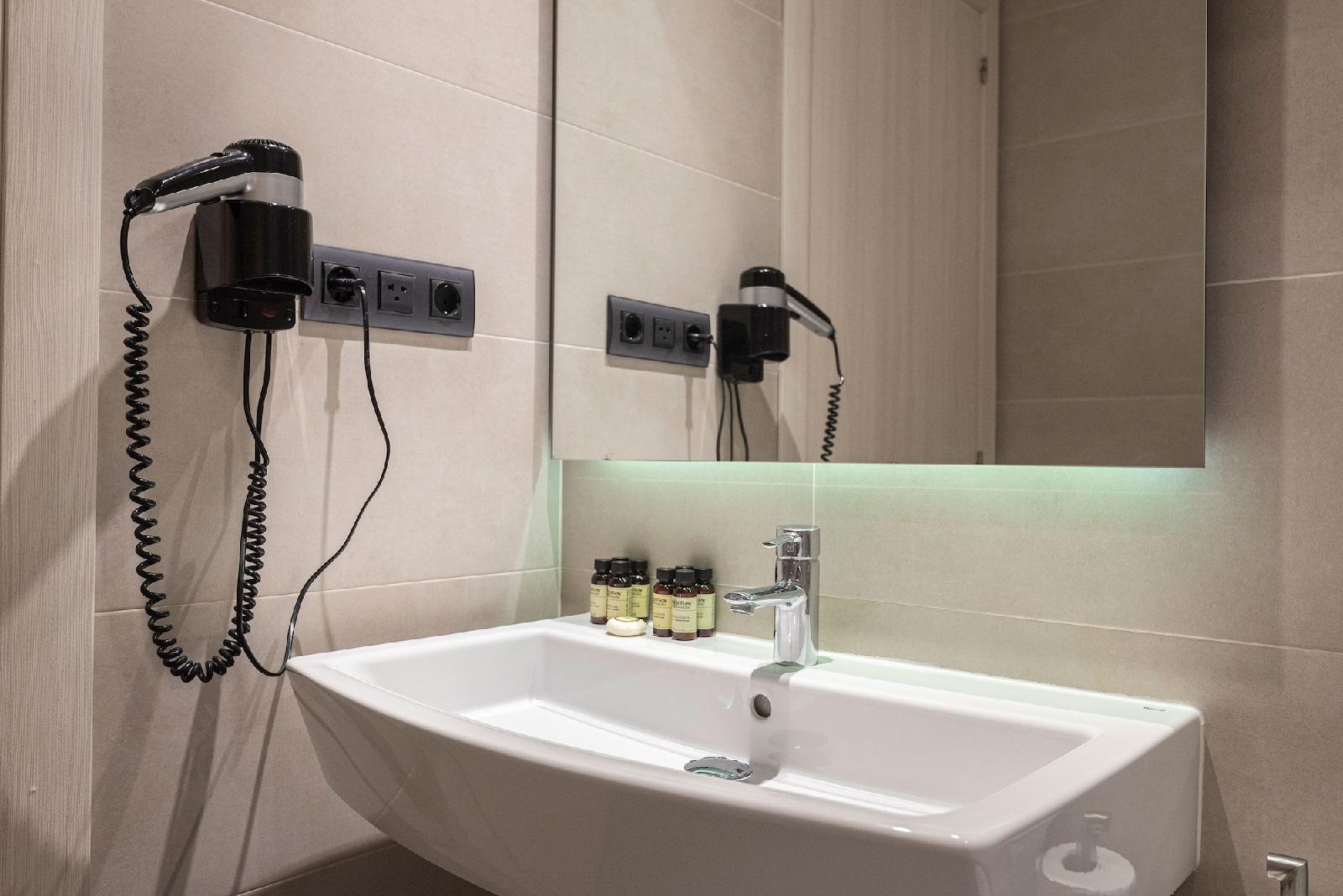 Plaza Goya Rooms