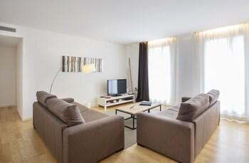 Durlet Beach Apartments